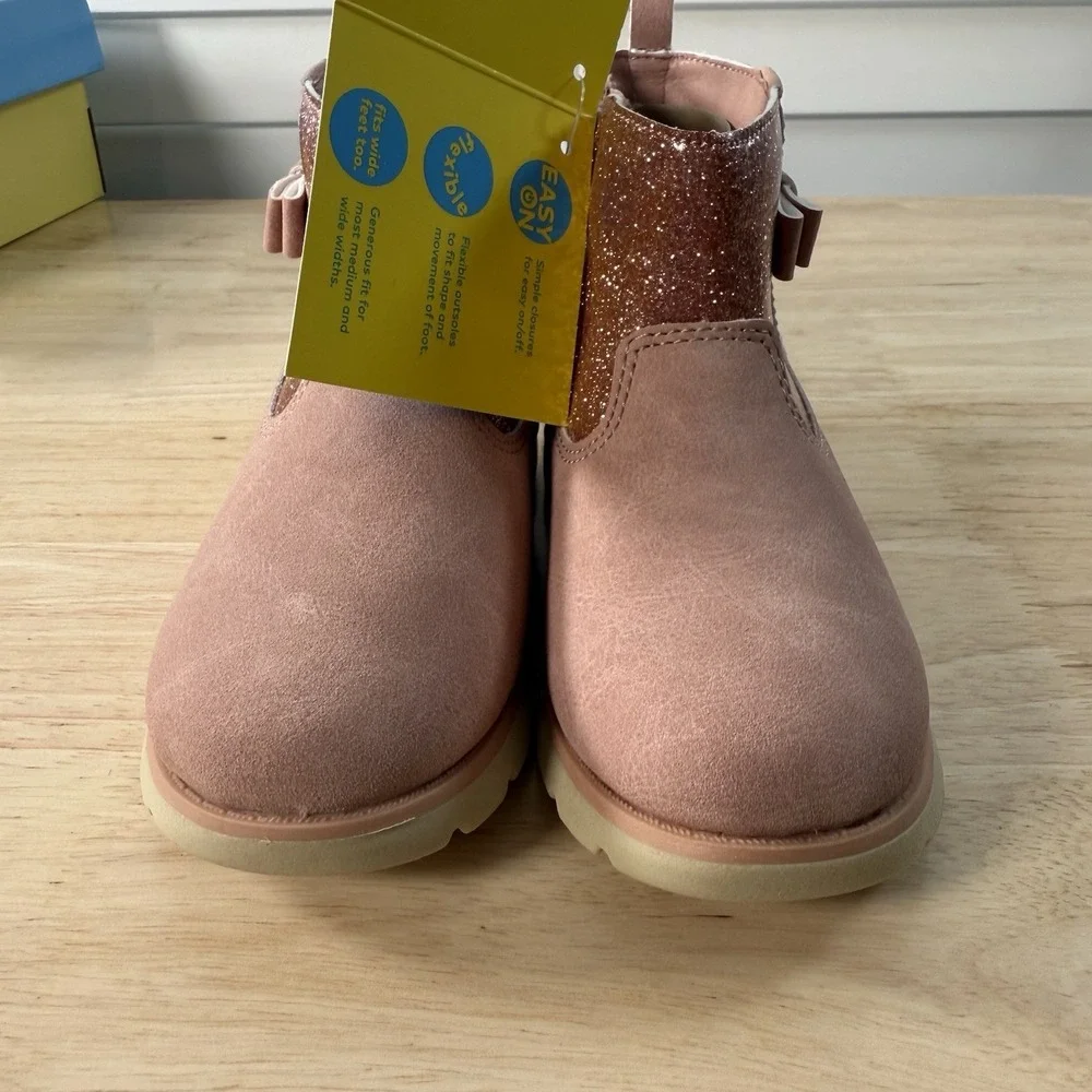 Munchkin by Stride Rite Little Girl's Size 9M Avalon Pink Glitter Side-Zip Boots